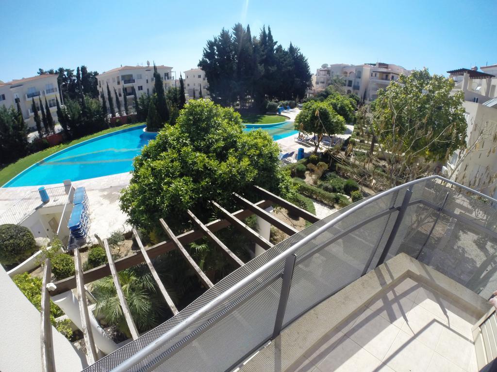 Hesperides Gardens Villa Paphos Eksteriør billede